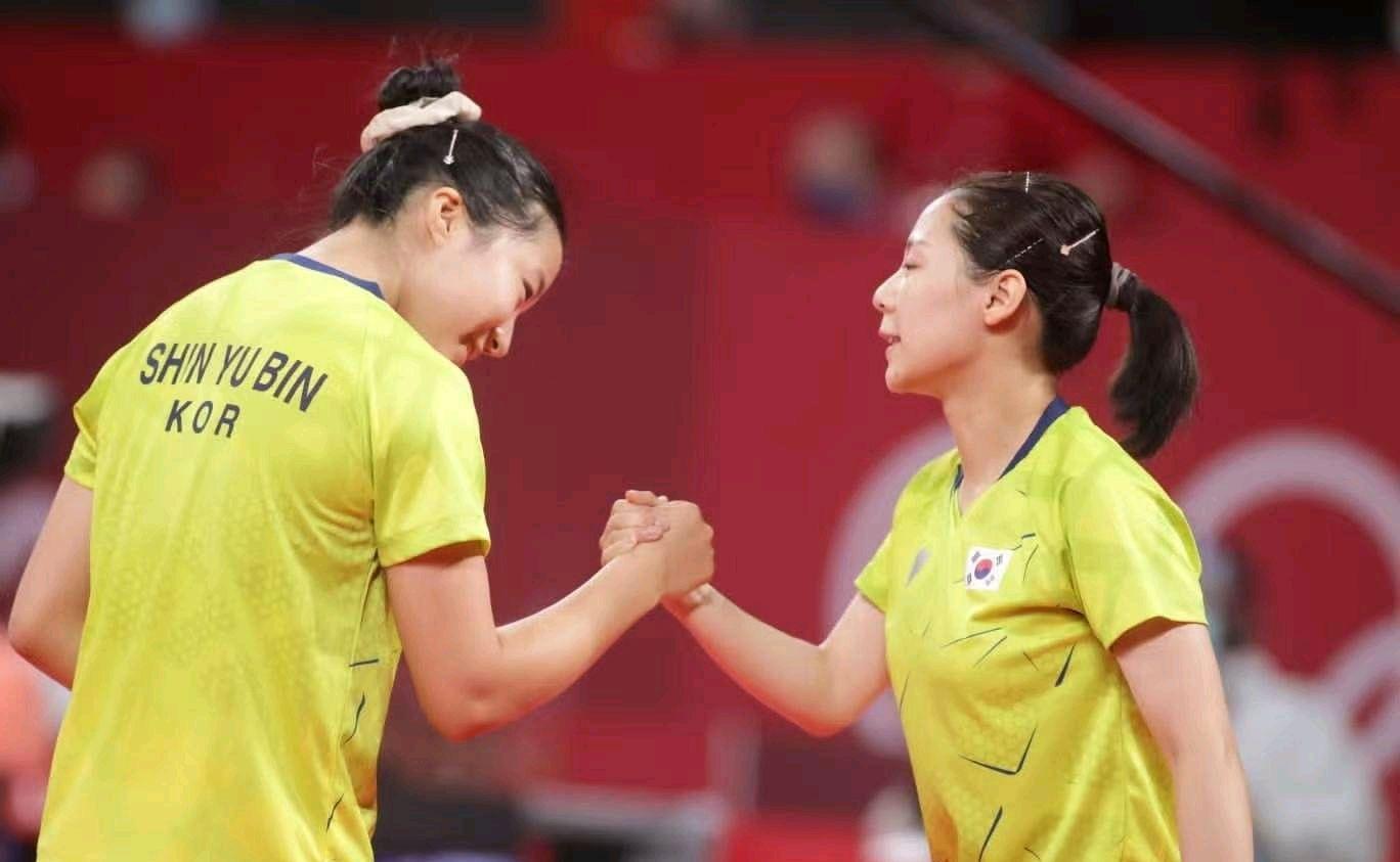 羽毛球比赛规则双打比分